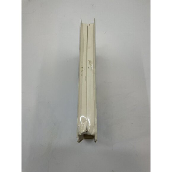 Disney VHS 101 Dalmatians 1992 Classic Animated Film Clamshell - Picture 7 of 8